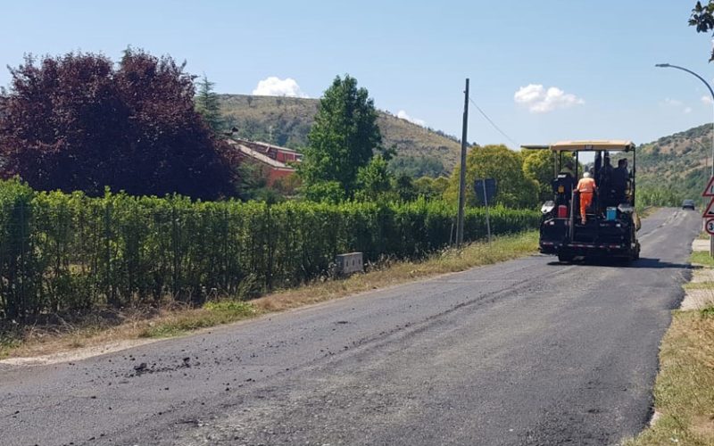 ARCE – Iniziato il rifacimento del manto stradale sulla provinciale via Tramonti, importante collegamento per Isoletta-San Giovanni Incarico