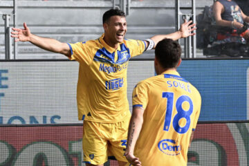SPORT/CALCIO – Serie A: Spettacolo allo Stirpe, Frosinone ribalta il Sassuolo. Frosinone – Sassuolo 4-2. Il tabellino