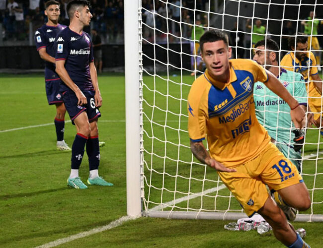 SPORT/CALCIO – Serie A: buon punto allo Stirpe, Frosinone – Fiorentina 1-1. Il tabellino