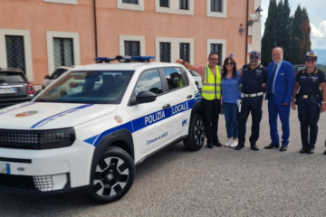 ARCE – Consegnato il nuovo veicolo della Polizia Locale di Arce