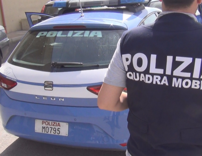 CRONACA – Cyberbullismo e annunci a sfondo sessuale contro un minore
